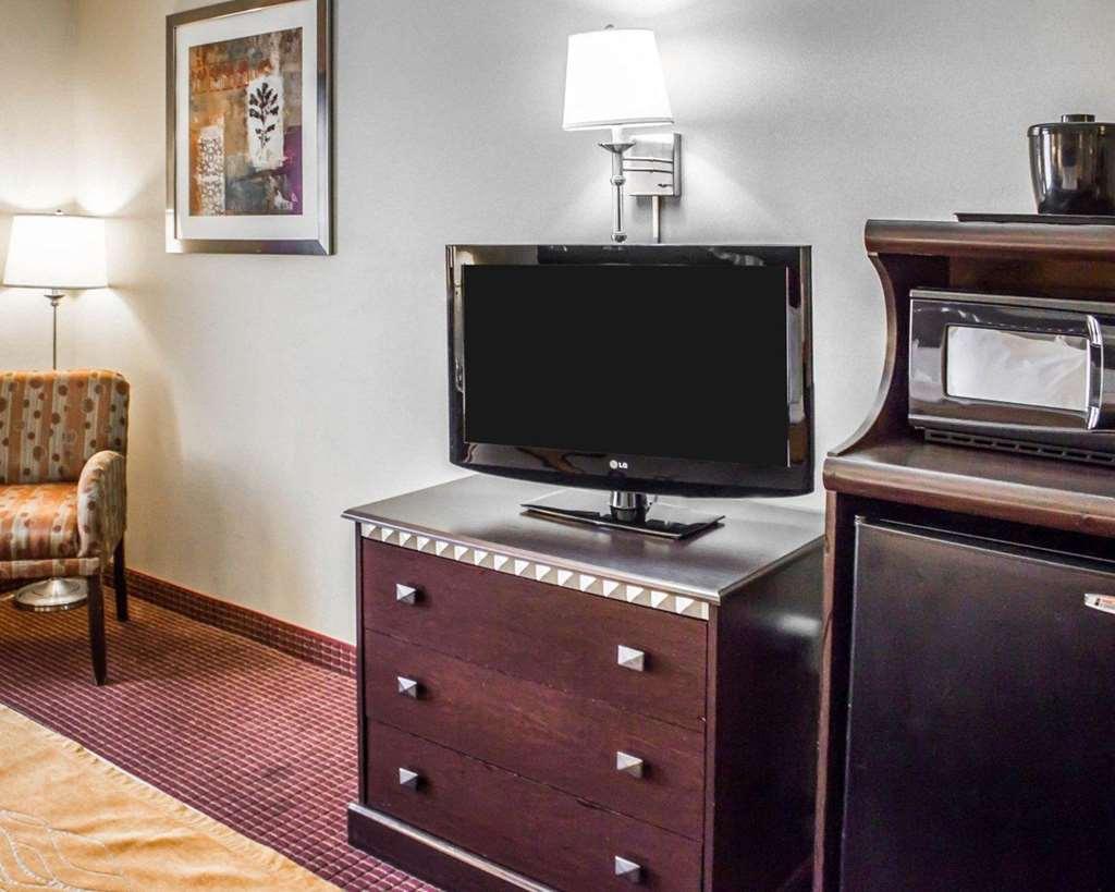 Wingate By Wyndham Clearfield Hotell Rum bild