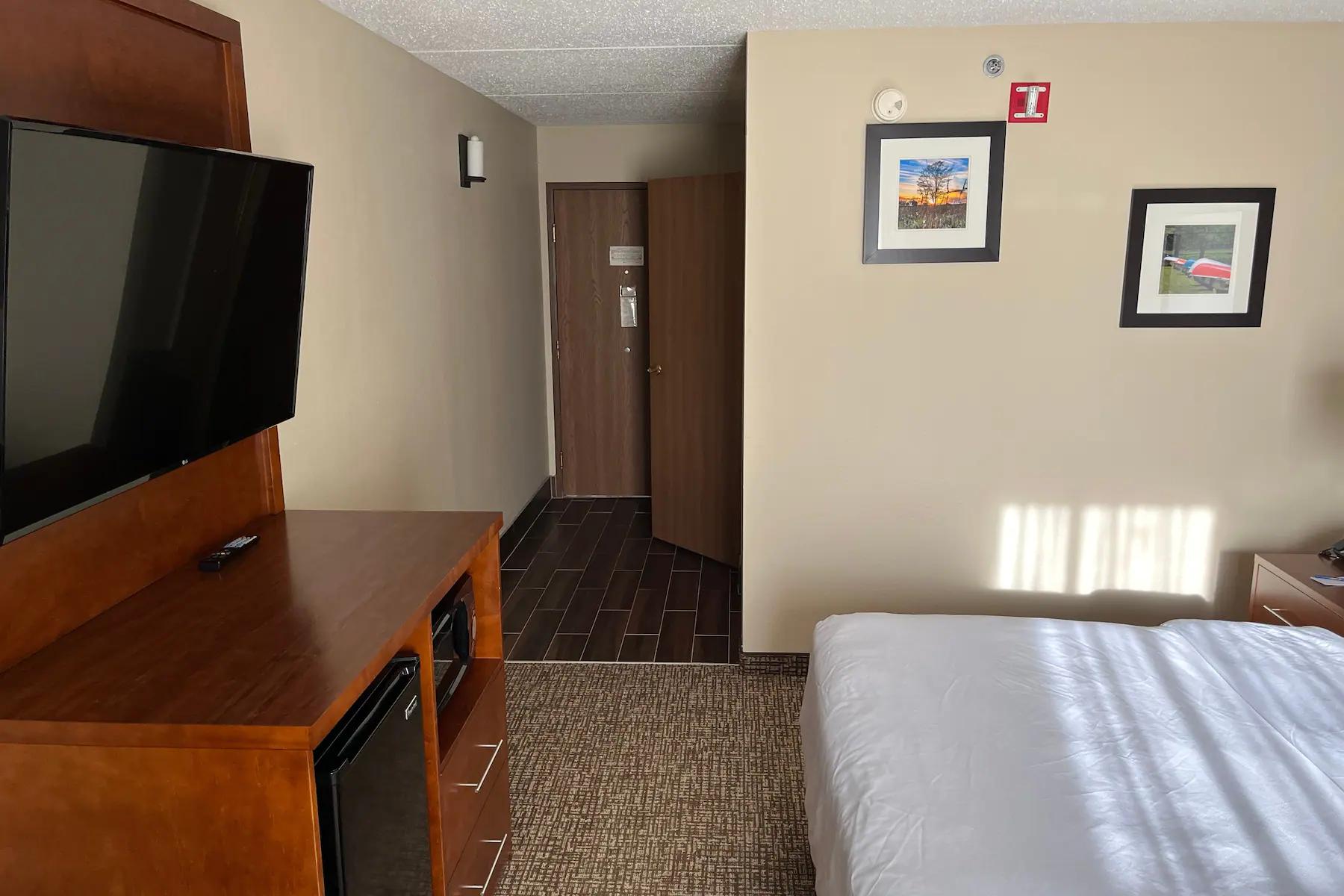 Wingate By Wyndham Clearfield Hotell Exteriör bild